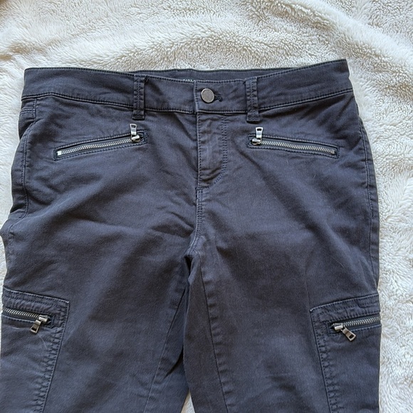 LOFT Black Skinny Ankle Pants Zip Pocket Utility Style | Stretch Size 6 Petite - Picture 2 of 10